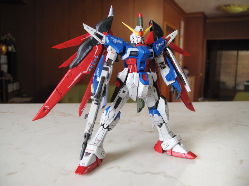 RG Destiny Gundam – 一天到晚作模型的MS翰